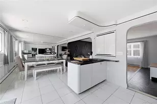 20 Elm St, Massapequa, NY 11758 - Photo 12