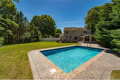 11 Annemarie Drive, Saint James, NY 11780 - Photo 40