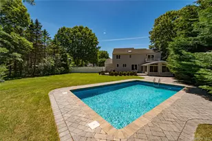11 Annemarie Dr, Saint James, NY 11780 - Photo 40