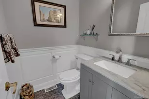18 Cedar Ln, Setauket, NY 11733 - Photo 10