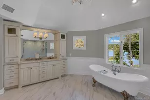 18 Cedar Ln, Setauket, NY 11733 - Photo 30