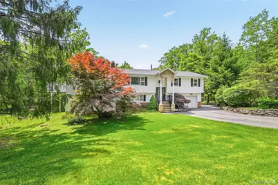 27 Van Tassel Court, Highland Mills, NY 10930 - Photo 4