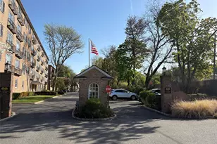2 Consulate Dr, Tuckahoe, NY 10707 - Photo 22