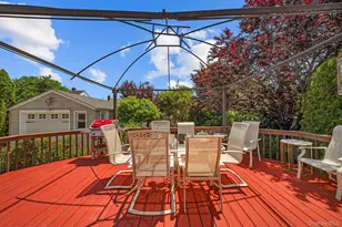 32 Broadway, New Hyde Park, NY 11040 - Photo 18