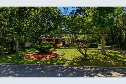 26 Valley Street, Ronkonkoma, NY 11779 - Photo 1