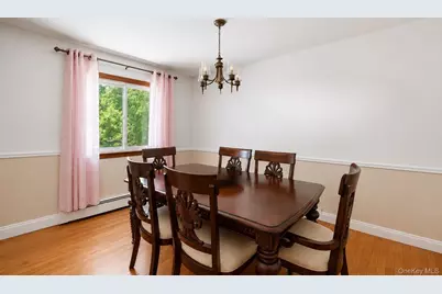 26 Valley Street, Ronkonkoma, NY 11779 - Photo 10