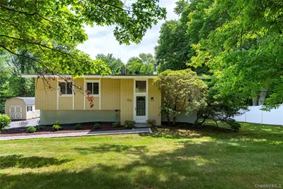 326 Lovell Street, Mahopac, NY 10541 - Photo 2