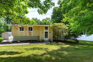 326 Lovell St, Mahopac, NY 10541 - Photo 2