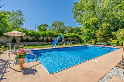 26 Harford Drive, Coram, NY 11727 - Photo 4