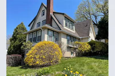 175 Woodruff Avenue #2nd Floor, Scarsdale, NY 10583 - Photo 2