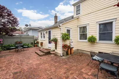 63 Cedar Road, Westbury, NY 11590 - Photo 24