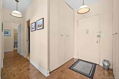 555 Kappock Street #2T, Bronx, NY 10463 - Photo 8