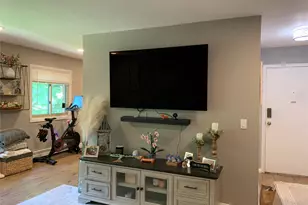 2449F Union Blvd, Islip, NY 11751 - Photo 6