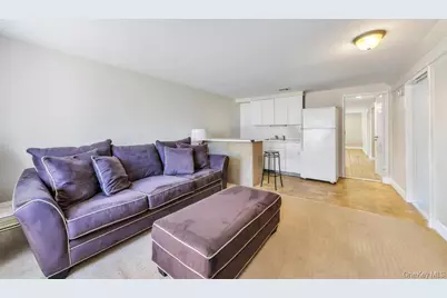 25 Laurel Place, Bethpage, NY 11714 - Photo 32