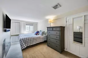 25 Laurel Pl, Bethpage, NY 11714 - Photo 18