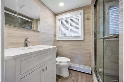 25 Laurel Place, Bethpage, NY 11714 - Photo 28
