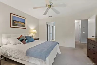 122 Woods Brooke Circle, Ossining, NY 10562 - Photo 18