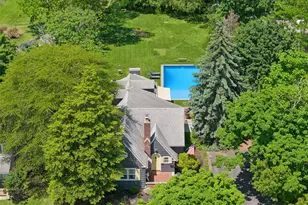 16 Union Ave, Center Moriches, NY 11934 - Photo 32