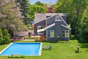 16 Union Ave, Center Moriches, NY 11934 - Photo 22