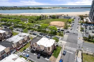 16-66 Seagirt Blvd, Far Rockaway, NY 11691 - Photo 16