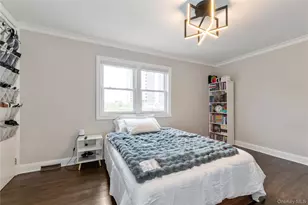 16-66 Seagirt Blvd, Far Rockaway, NY 11691 - Photo 8