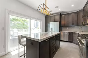 16-66 Seagirt Blvd, Far Rockaway, NY 11691 - Photo 6