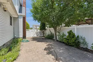 307 Hughes St, Bellmore, NY 11710 - Photo 26