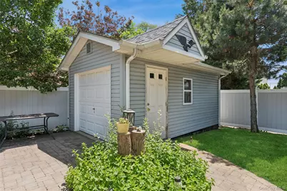 307 Hughes Street, Bellmore, NY 11710 - Photo 24