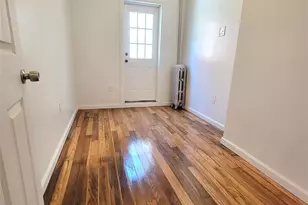 69-21 78th St, Middle Village, NY 11379 - Photo 10