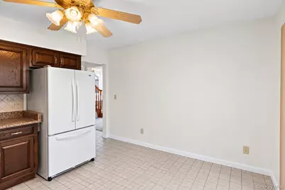 2500 Centre Avenue, Bellmore, NY 11710 - Photo 12