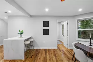 19 Westside Ave, Bay Shore, NY 11706 - Photo 10