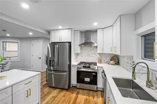 19 Westside Ave, Bay Shore, NY 11706 - Photo 12