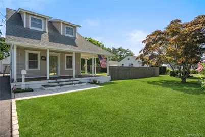 115 Cedar Avenue, Patchogue, NY 11772 - Photo 26