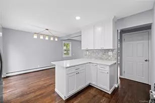474 Roy St, West Hempstead, NY 11552 - Photo 12