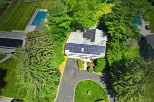 8 Foothill Ln, East Northport, NY 11731 - Photo 42