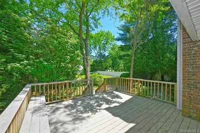 8 Foothill Lane, East Northport, NY 11731 - Photo 34