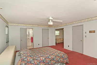 8 Foothill Lane, East Northport, NY 11731 - Photo 22