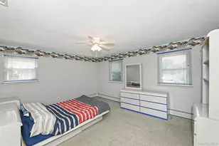 8 Foothill Ln, East Northport, NY 11731 - Photo 26