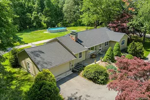 3 Meadow Park Rd, Baldwin Place, NY 10505 - Photo 2