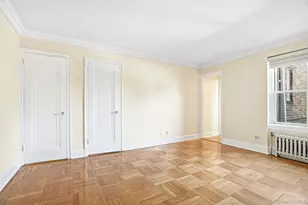 910 Stuart Ave, Mamaroneck, NY 10543 - Photo 14
