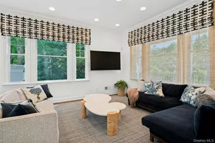 624 Timpson St, Pelham, NY 10803 - Photo 10