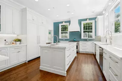 624 Timpson Street, Pelham, NY 10803 - Photo 4
