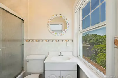 624 Timpson Street, Pelham, NY 10803 - Photo 28