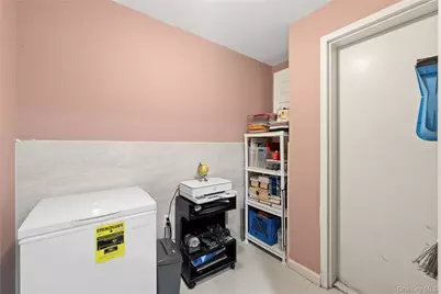 9452 Magnolia Court #1B, Ozone Park, NY 11417 - Photo 18