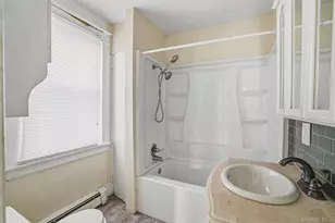 65 N Clinton St, Poughkeepsie, NY 12601 - Photo 18