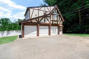 51 Crescent Rd, Port Washington, NY 11050 - Photo 36