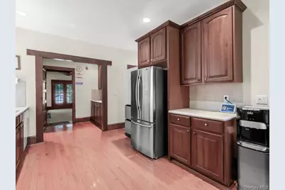 51 Crescent Road, Port Washington, NY 11050 - Photo 12