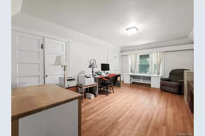 51 Crescent Road, Port Washington, NY 11050 - Photo 22