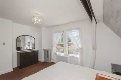 110 Yale Street, Williston Park, NY 11596 - Photo 16