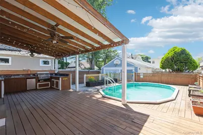 110 Yale Street, Williston Park, NY 11596 - Photo 24